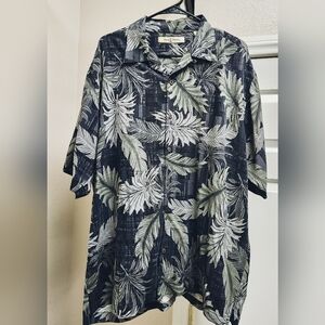 Tommy Bahama Aloha Hawaiian Shirt